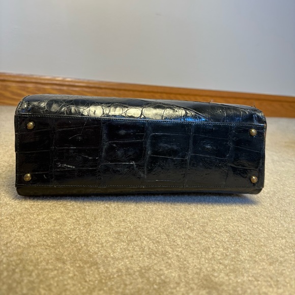 Bellestone Vintage Structured Reptile Skin Handbag - Picture 5 of 12